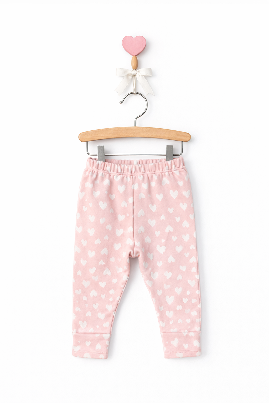 Set 3 piese fetite – pantaloni cu inimioare, bluză „Sweet Heart” si vestă pufoasă 3-9 luni