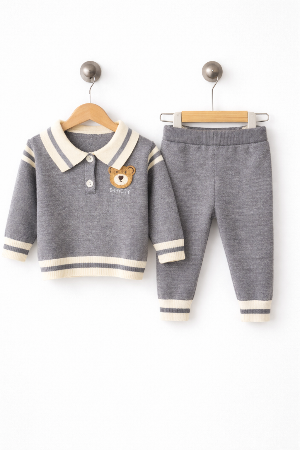 A. Set PREMIUM 2 Piese GRI cu Ursuleț – Băieți