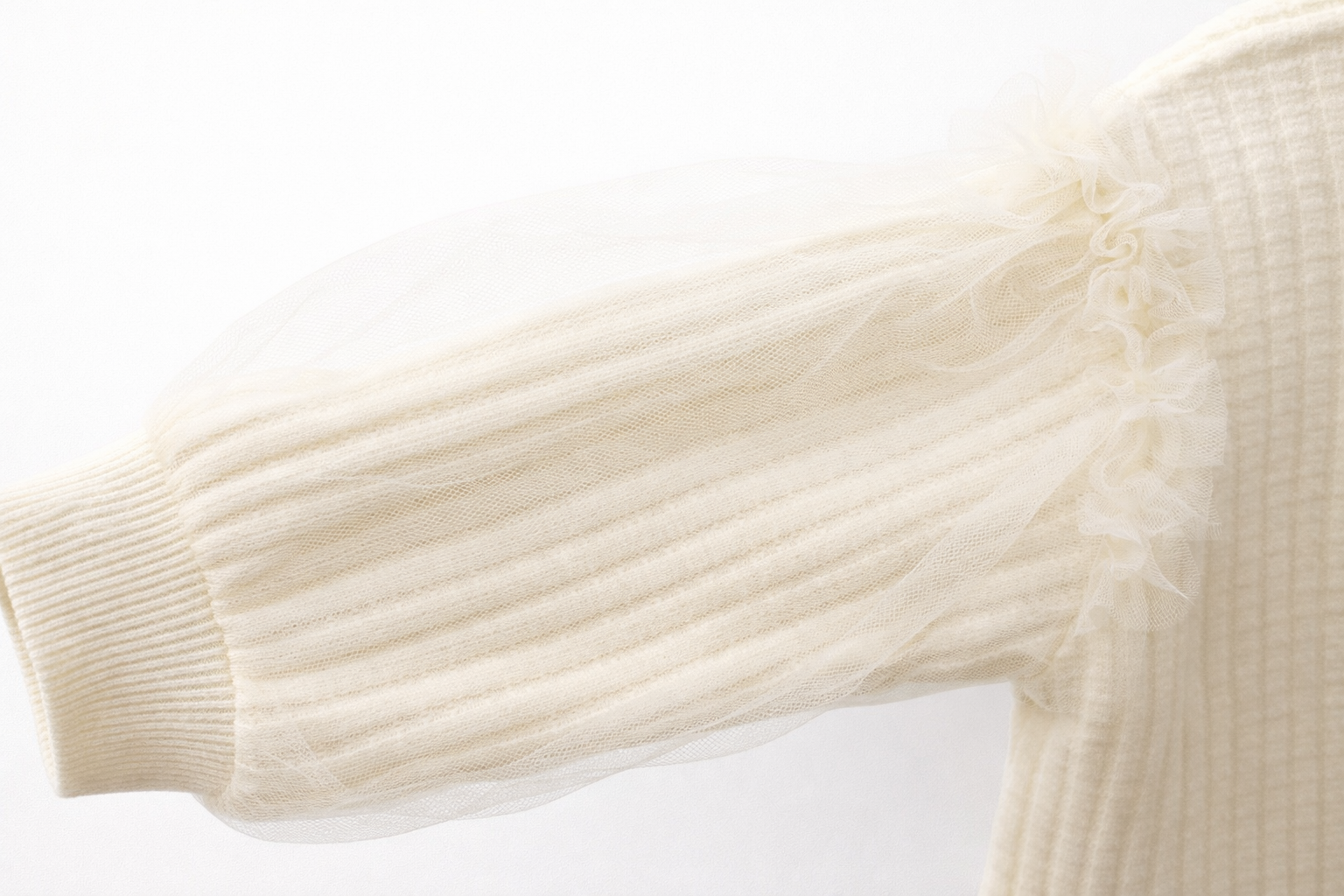 A. Bluză Fetițe cu Flori 3D și Mâneci cu Tiul 2 ani -7 ani