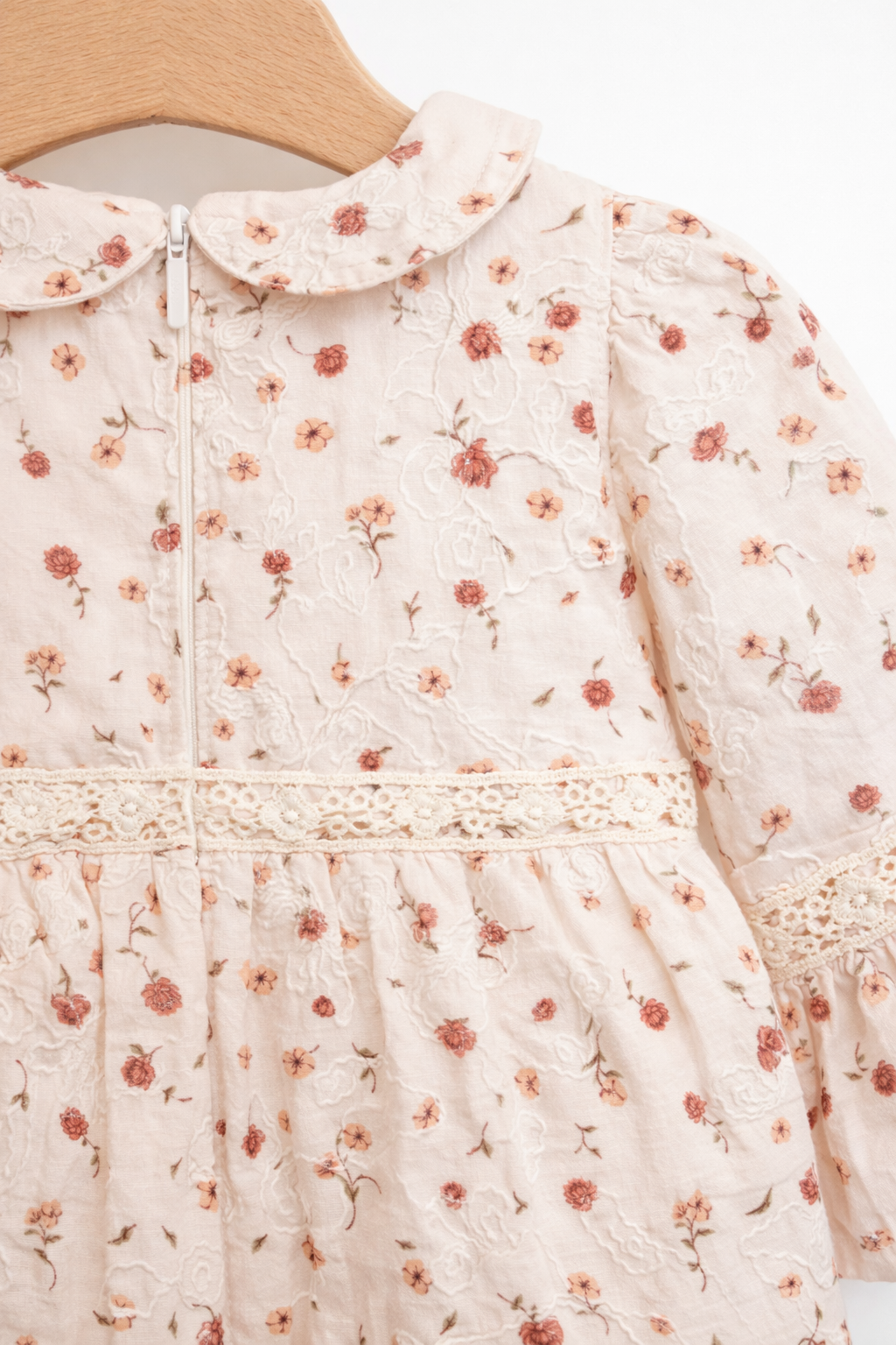 Rochița Elegantă cu Guler -ivory / roz pal - Flori Delicate